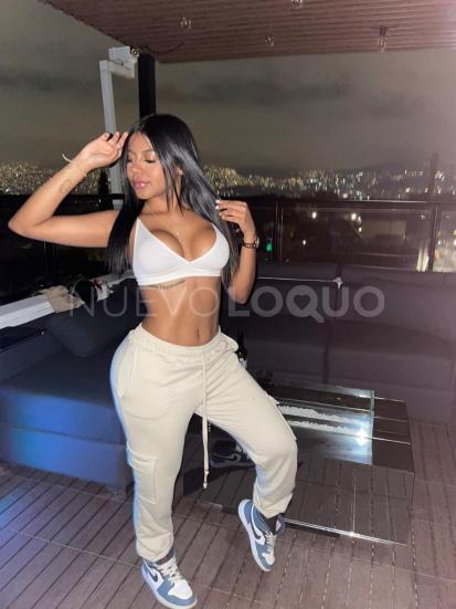  Hermosa Latina Piel Canela