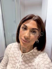 Ana jovencita y profesional