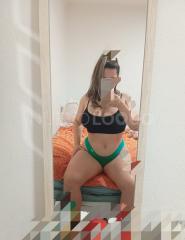 Chica sensual y elegante en Terrassa