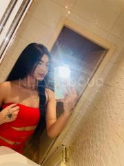 encantadora y deslumbrante