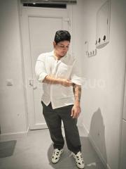 hola, hombre latino en Madrid