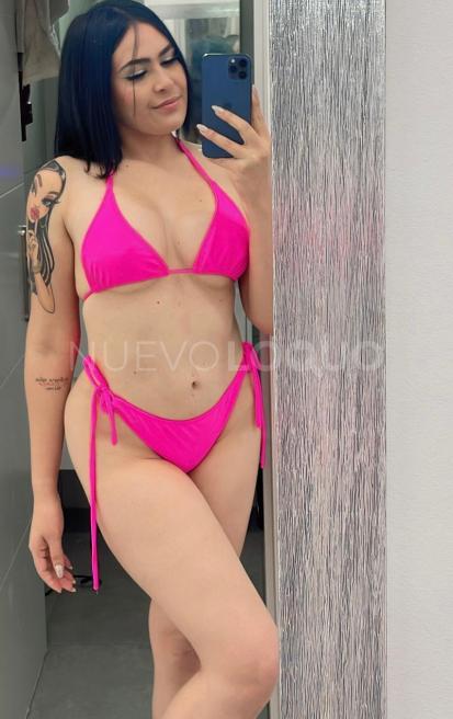  JOVENCITA MELOSA Y CARIÑOSA EN SANTA CRUZ