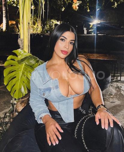  Mamasita latina amber