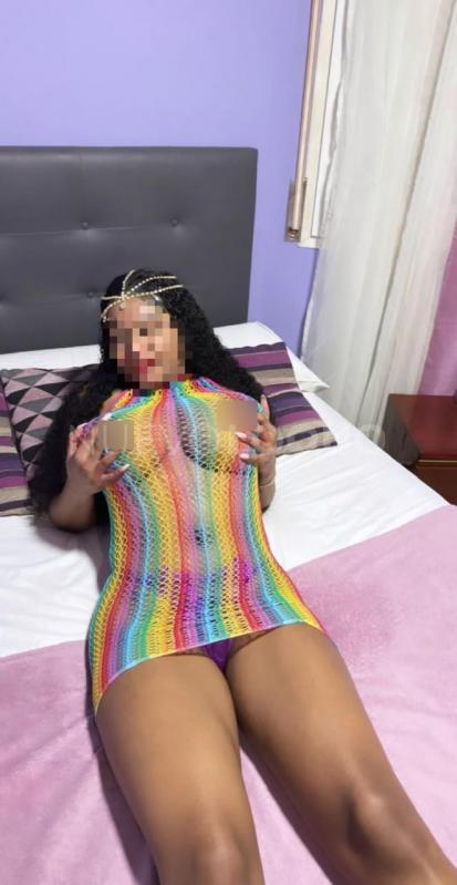  Chica colombiana nueva en tu zona