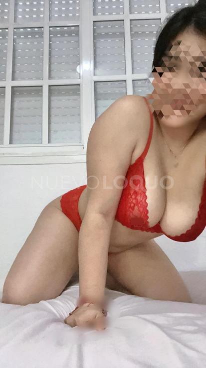  guapa y complaciente