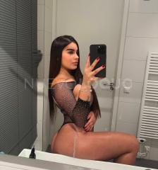 Linda venezolna disponible para ti todo momento tengo amiguitas a Disfrutar