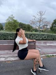 SOY CARIÑOSA Y TIERNA