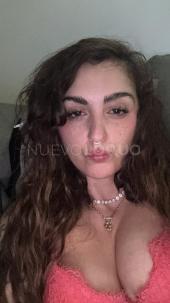 Ofrezco placer, pasarlo genial y disfrutar de todo lo que me propongan…