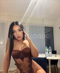 Keila y paola dos amiguitas traviesas cariñosas