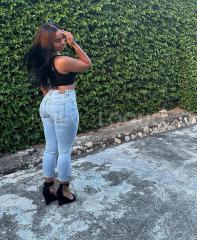 Piel Suave Cariñosa Inteligente Estudiosa