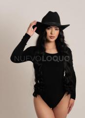 Hermosa Latina desportista y Modelo.