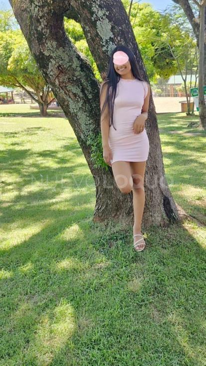  encantadora y cariñosa