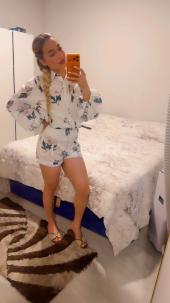 Alegre, divertida y sexy