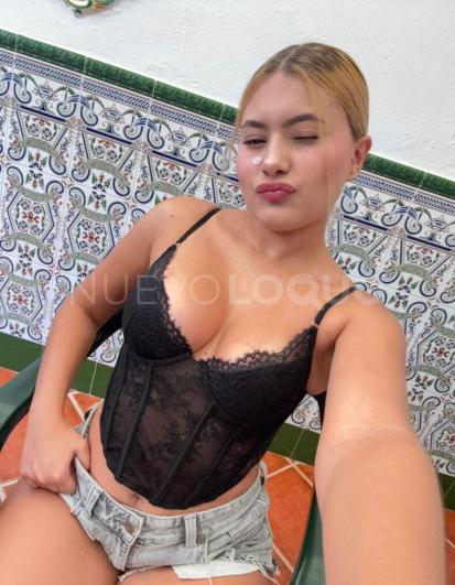  Rubia ideal y divertida en Torre del Mar
