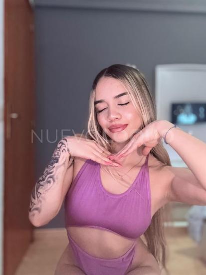  tu rubia juguetona
