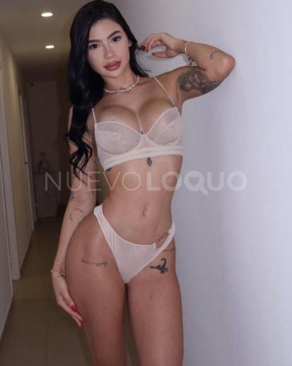  LATINA MODELO, SUPER COMPLACIENTE, TOP