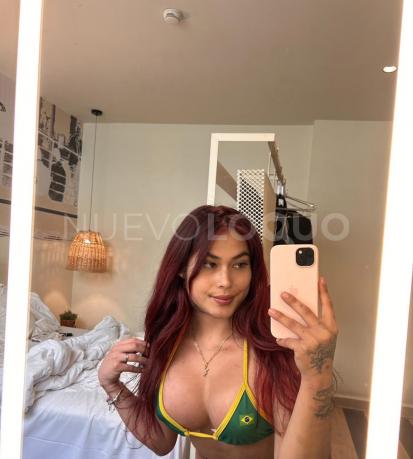  Novedad modesta guapa femenina