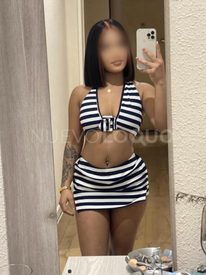  Joven Dulce Pequeña Manejable