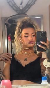 no veas la rubita