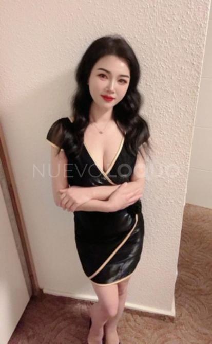  Chica Asiática