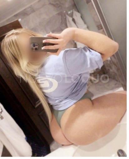  Chica rubia para complacerte
