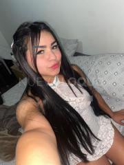 JOVEN CARIÑOSA SENSUAL