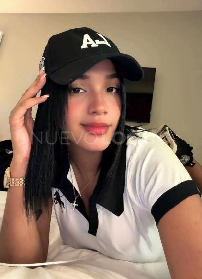  ENCANTADORA JOVENCITA PARA TI