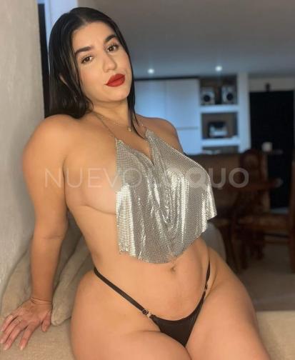  LATINA COLOMBIANA RECIÉN LLEGADA