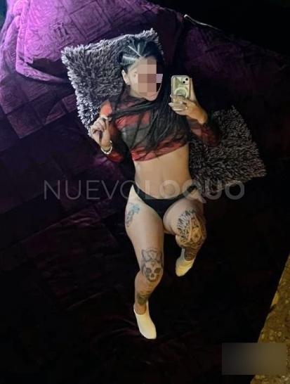  Chica muy atractiva