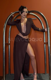 UNA MUJER DE TUS DESEOS