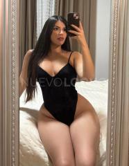 ¡EXTROVERTIDA Y CARIÑOSA MORENA TOP!