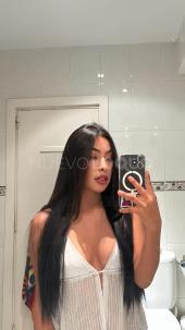 Brasileña jovencita y cariñosa
