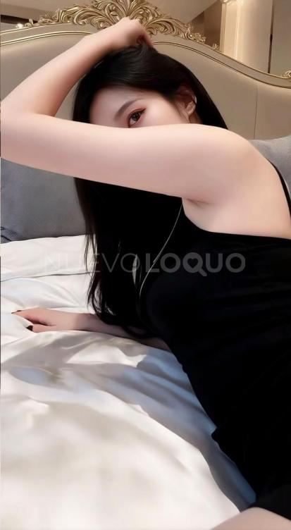  Chica asiática