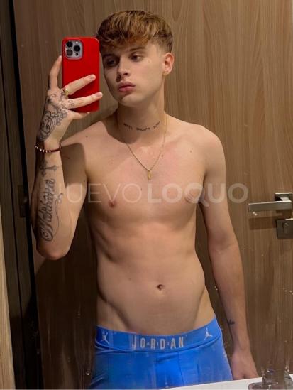  Jovencito latino