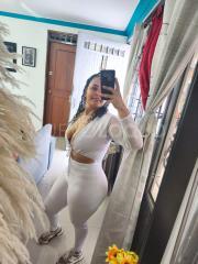 novedad mujer exotica seductora