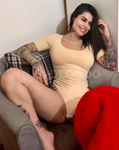  chica brasileña