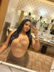 Hermosa culona sexy y cariñosa para ti