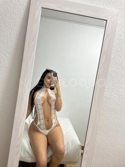  LATINA COMPLACIENTE UNICA EN EL PLACER