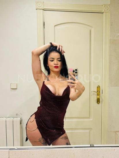  JOVENCITA EN PALMA DE MALLORCA