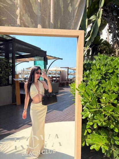  Quiromasajita titulada Puerto Banus