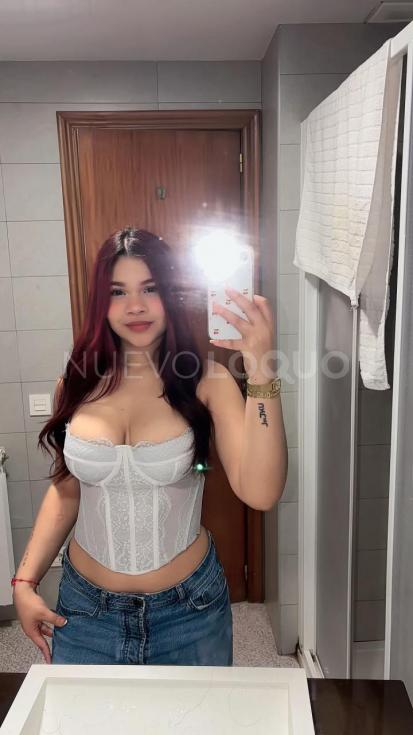  Dulce, obediente Nueva en tu zona