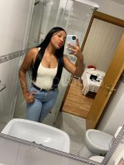 Colombiana tu dulce caramelo