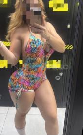 COMPLACIENTE CARIÑOSA RUBIA ESPECTACULAR
