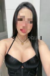 ELEGANTE, CON CLASE Y MUY DIVERTIDA