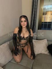 COLOMBIANA DISPUESTA AL MEJOR PLACER