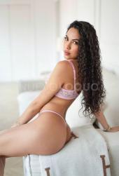 Colombiana con mucha sensualidad