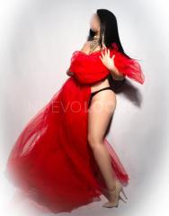 La chica que enciende el deseo...