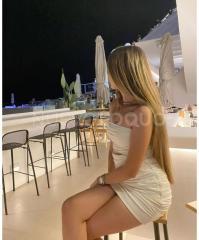 hermosa rubia sexy