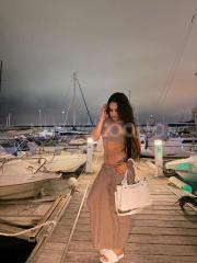 COLOMBIANA DISPUESTA AL PLACER