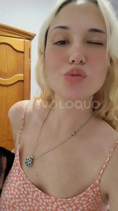  Chica sexy y muy cariñosa